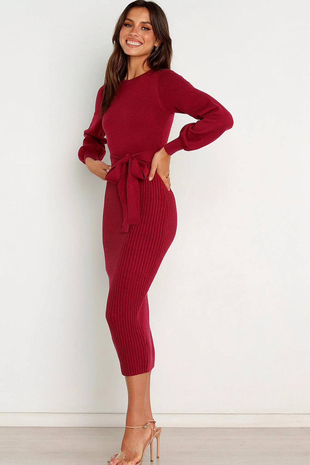 Belt loops with detachable waist tie on a knit maxi dress